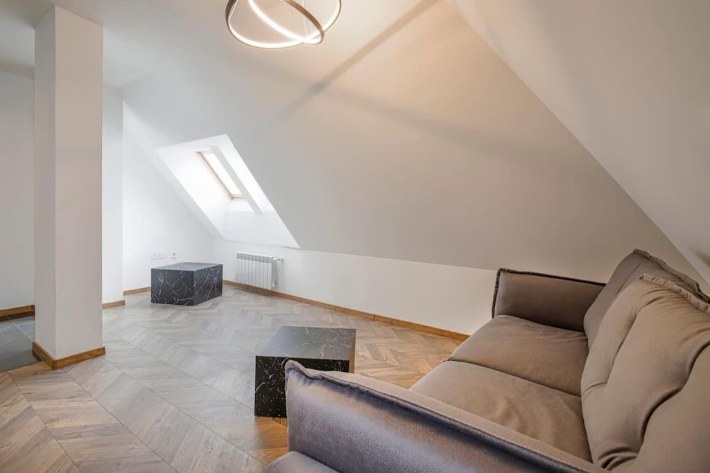 Apartment 20% Given Discount 2bdr Dragalevtsi